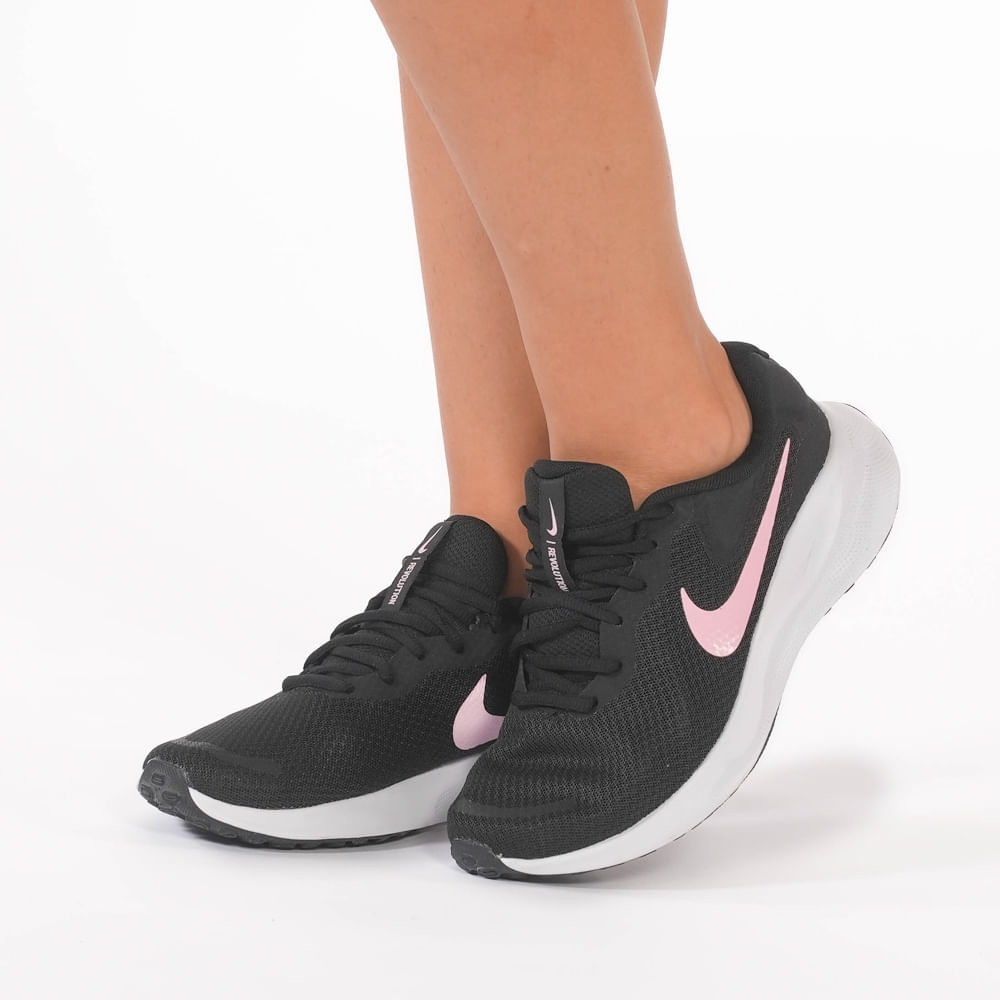 Tenis Nike Revolution 7 Preto e Rosa Feminino Oscar