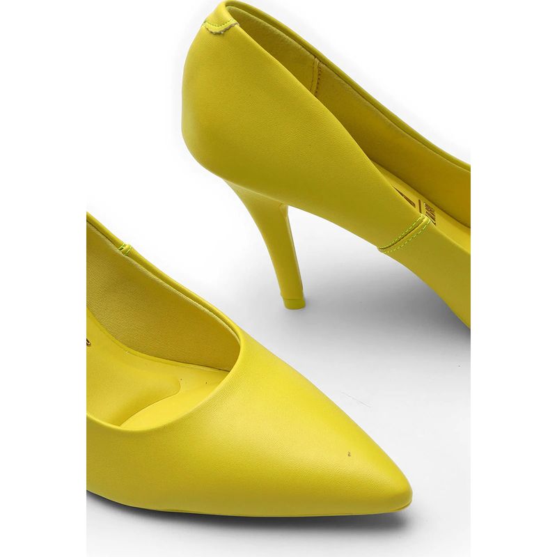 Scarpin vizzano hot sale amarelo verniz